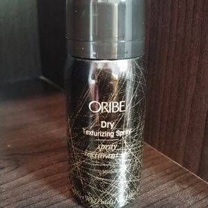 Oribe texturizing spray